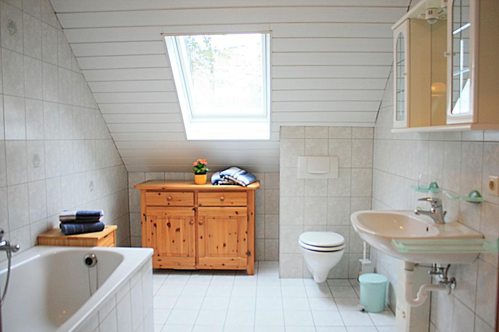 Ferienwohnung Anna Wermelskirchen Zimmer foto