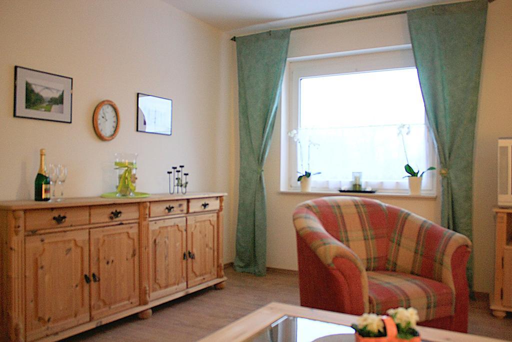 Ferienwohnung Anna Wermelskirchen Zimmer foto